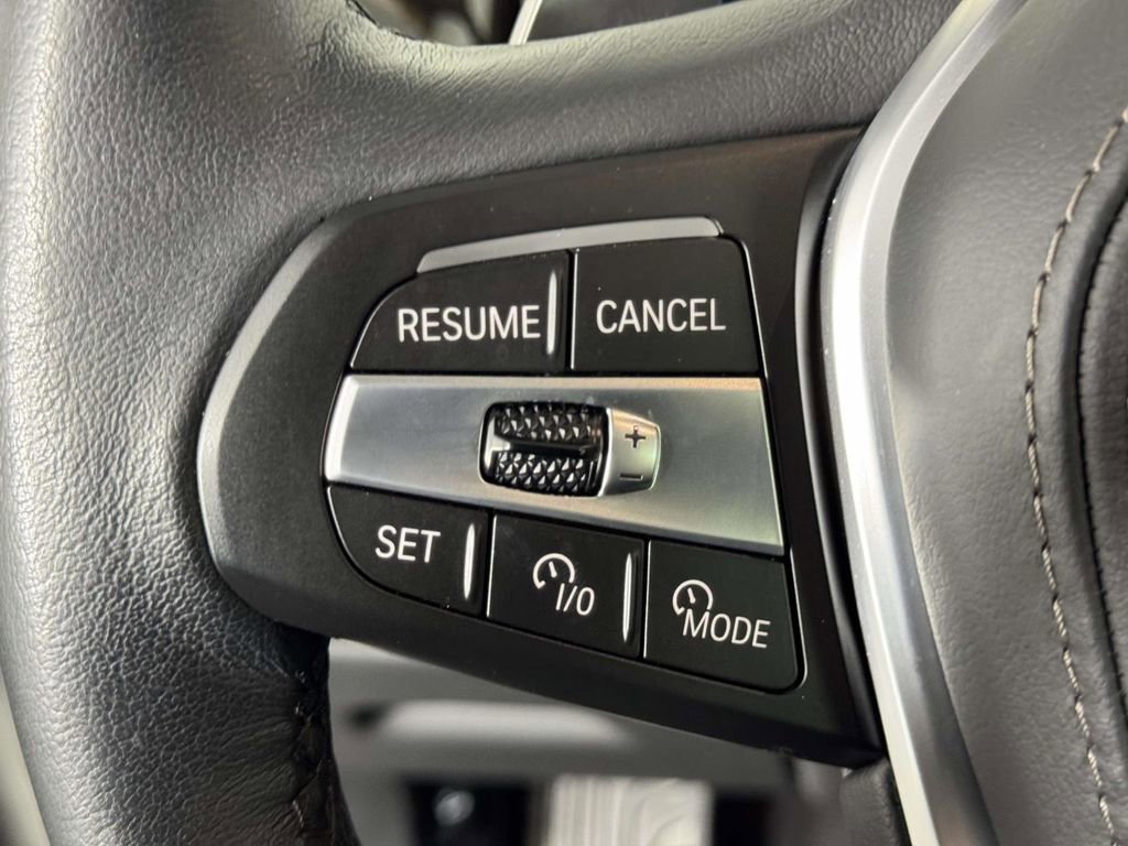 Used 2025 BMW X5 xDrive50e image 22