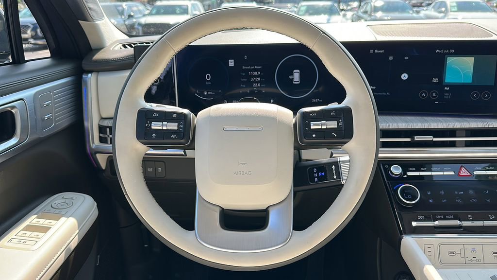 Used 2025 Hyundai Santa Fe Calligraphy w/ Tow & Go Package image 12