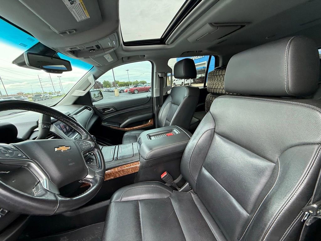 Used 2018 Chevrolet Tahoe Premier AWD/4WD image 11