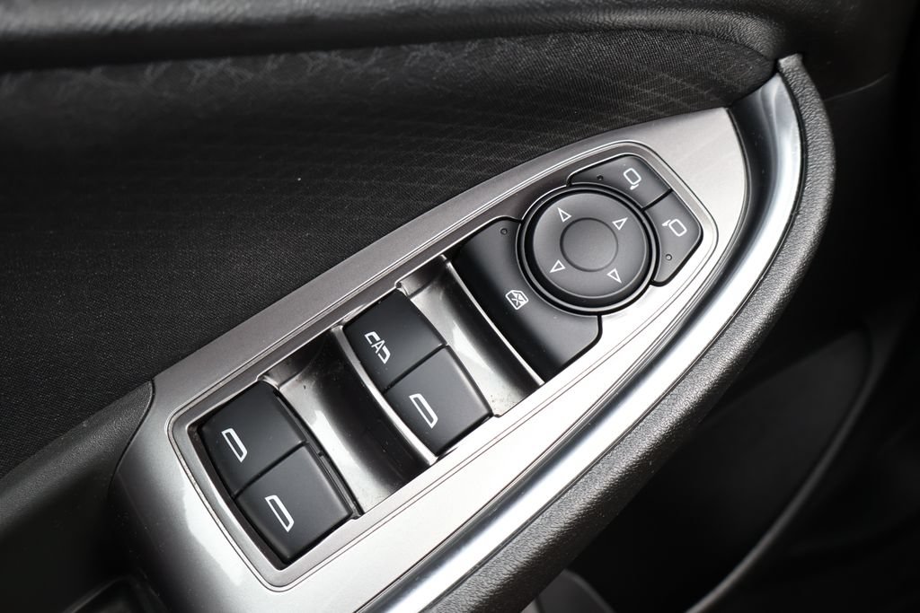 Used 2019 Chevrolet Malibu LT w/ Driver Confidence Package II FWD image 38