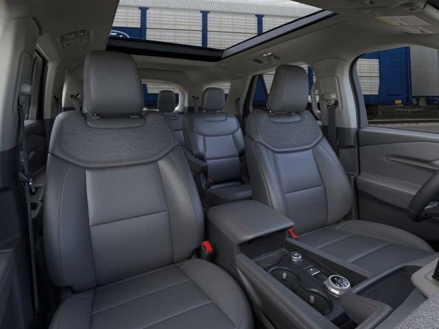 New 2026 Ford Explorer Active w/ Active Comfort Package image 10