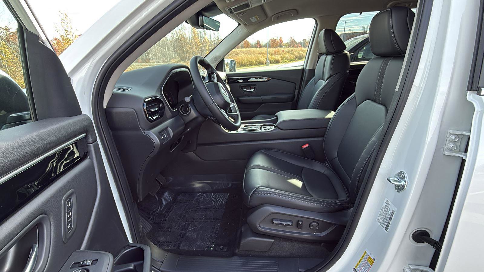 New 2025 Honda Pilot EX-L image 25