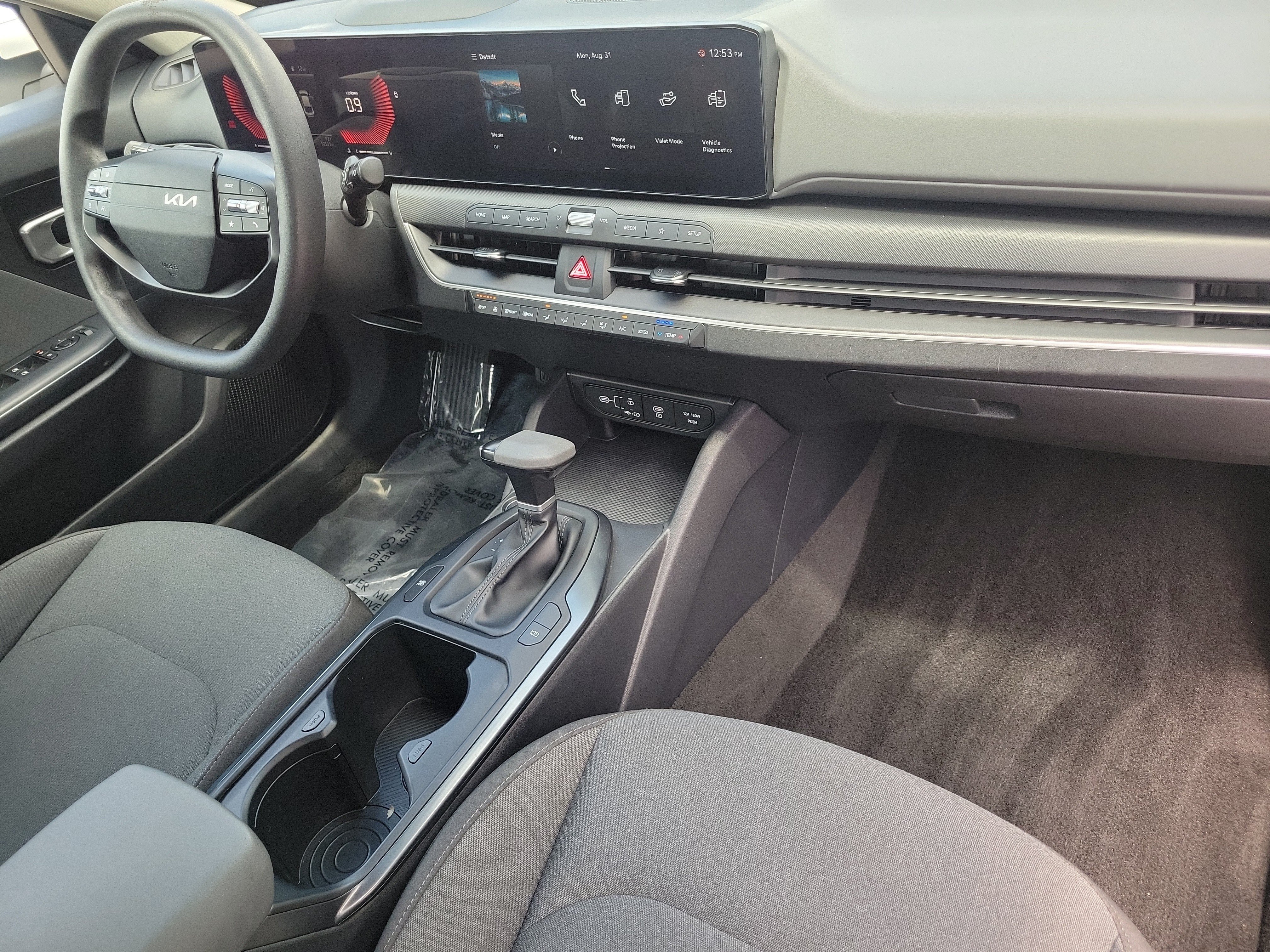 Used 2025 Kia K4 FWD image 16