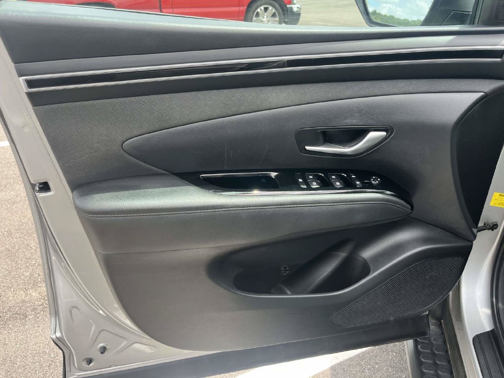 Used 2023 Hyundai Tucson XRT w/ Cargo Package FWD image 10