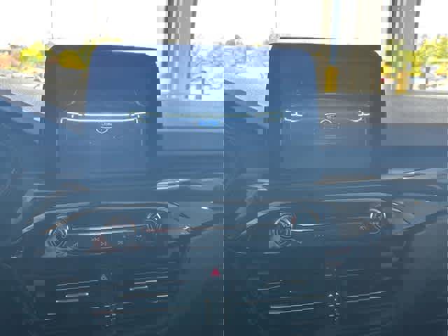 New 2025 Ford Escape ST-Line w/ Cold Weather Package image 22