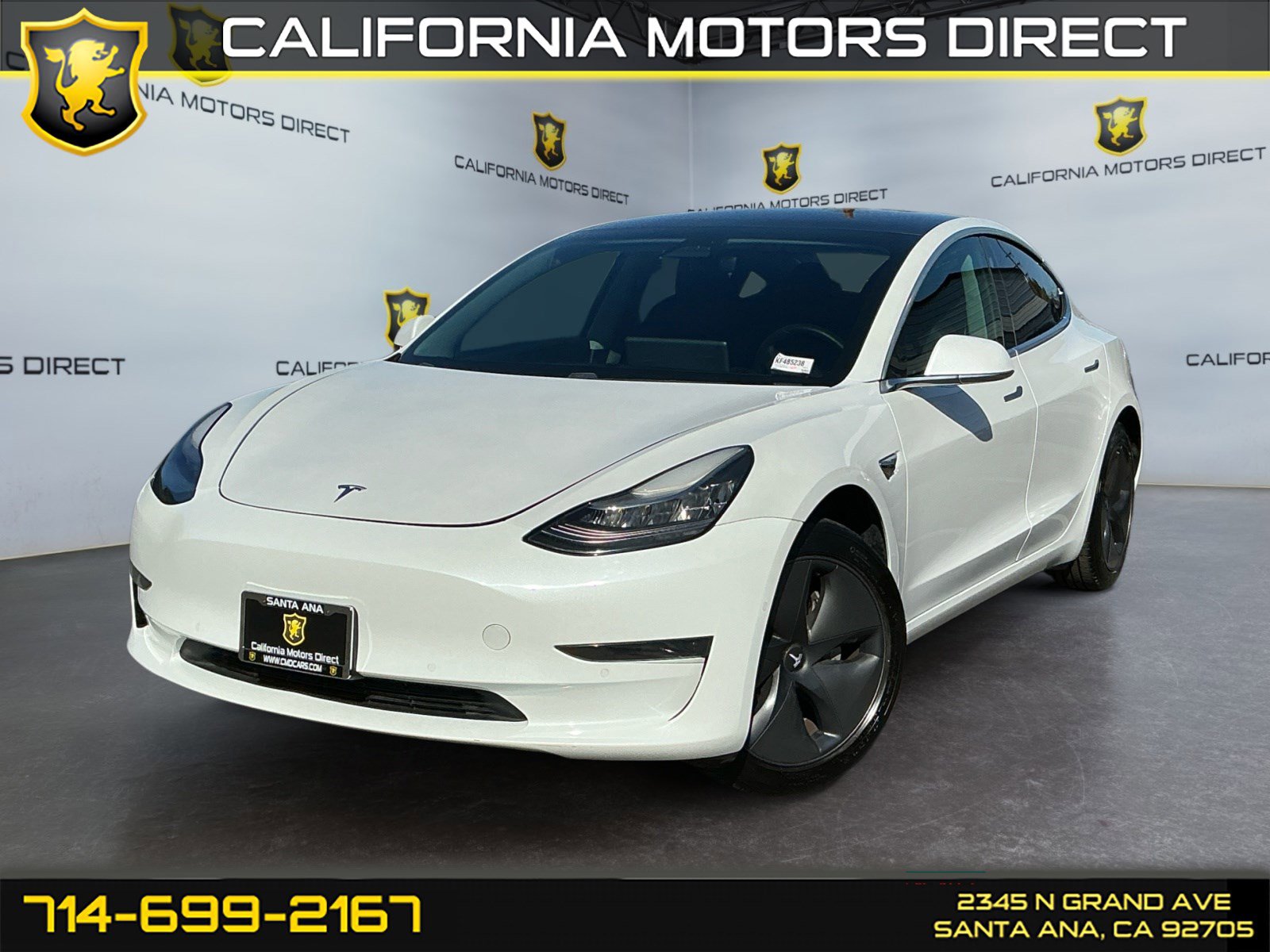 Used 2019 Tesla Model 3 Standard Range Plus image 1