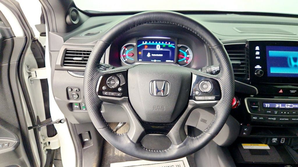 Used 2021 Honda Passport Elite image 11