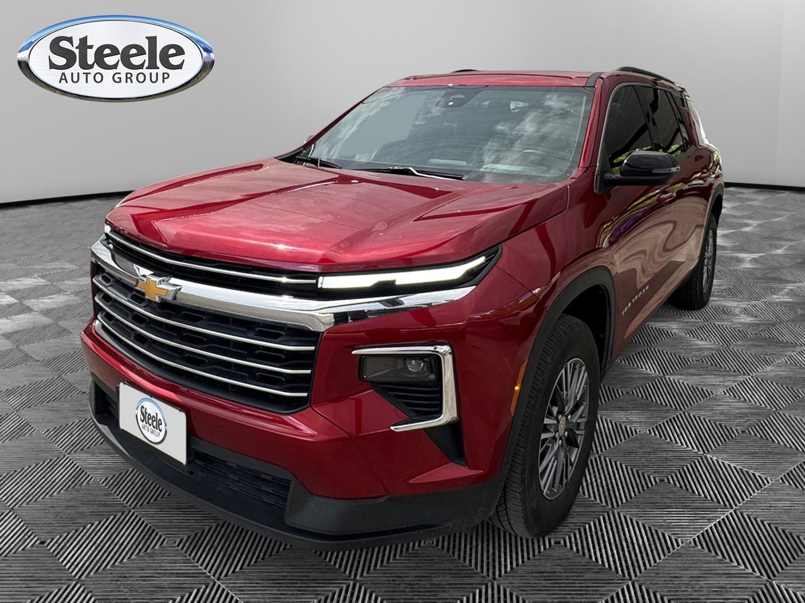 Certified 2025 Chevrolet Traverse LT w/ LPO, Floor Liner Package FWD image 1