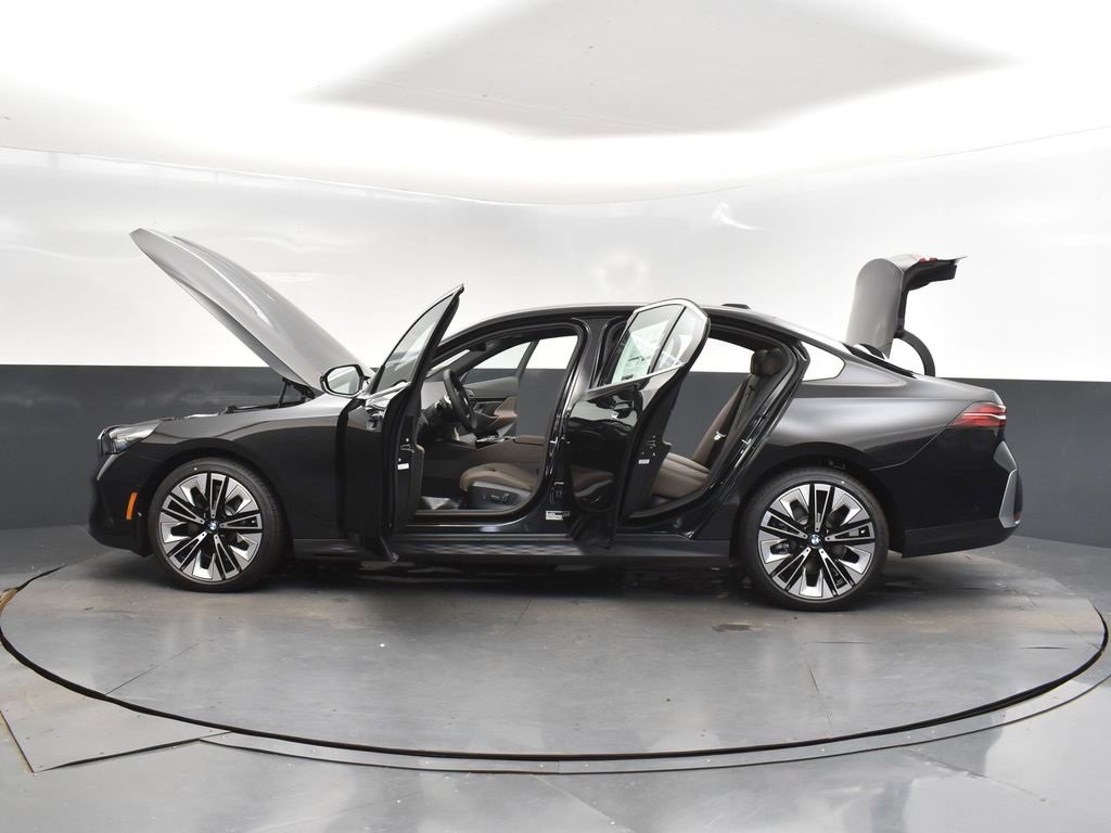 New 2026 BMW 530i w/ Premium Package image 45