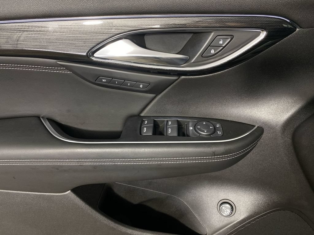 Used 2023 Buick Envision Essence FWD image 13