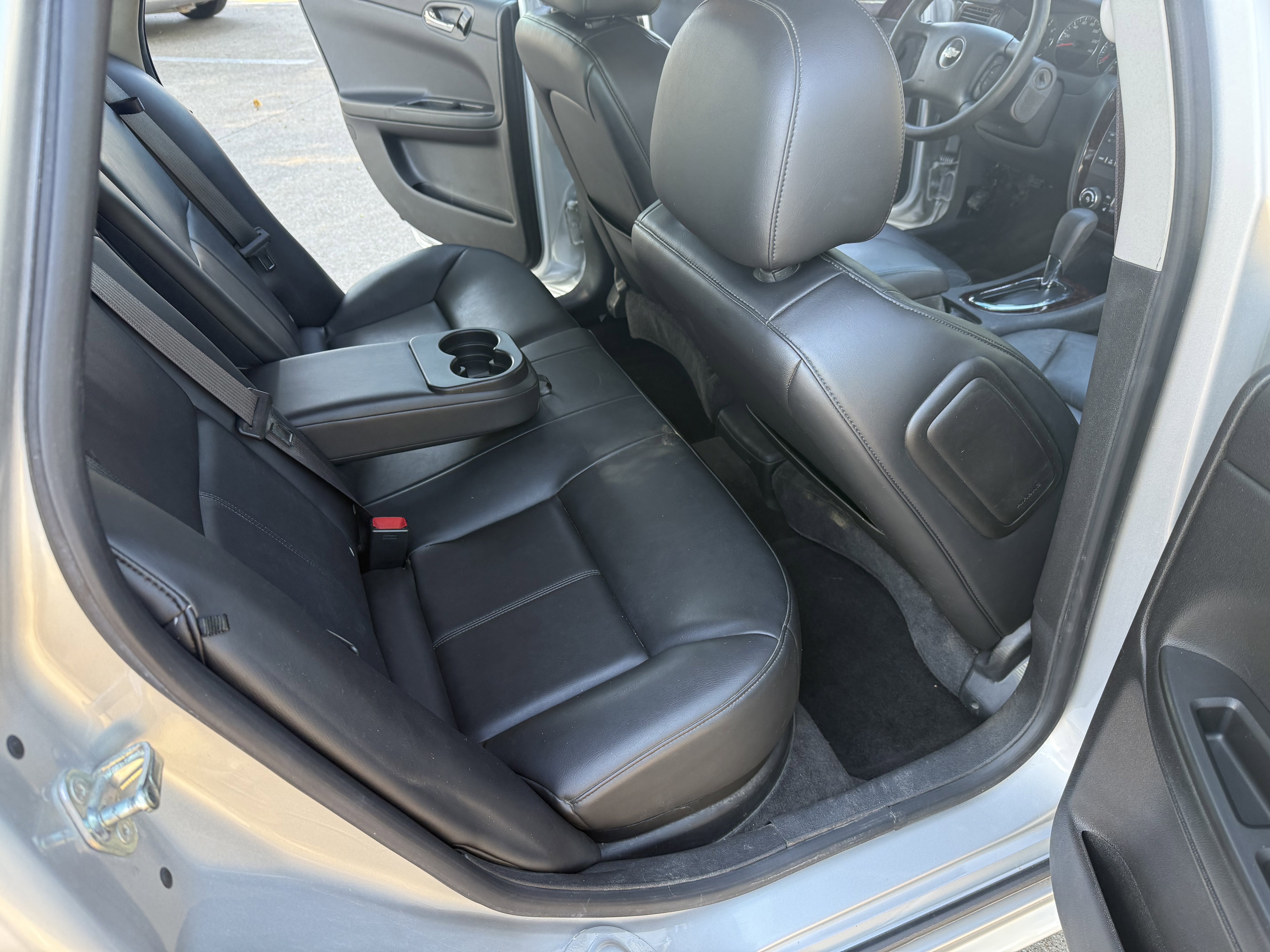 Used 2016 Chevrolet Impala LTZ image 12