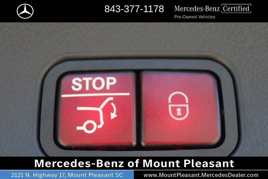 Used 2025 Mercedes-Benz GLC 43 AMG 4MATIC image 11