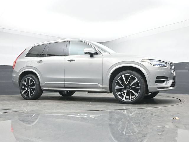 Used 2023 Volvo XC90 B6 Plus AWD/4WD image 37