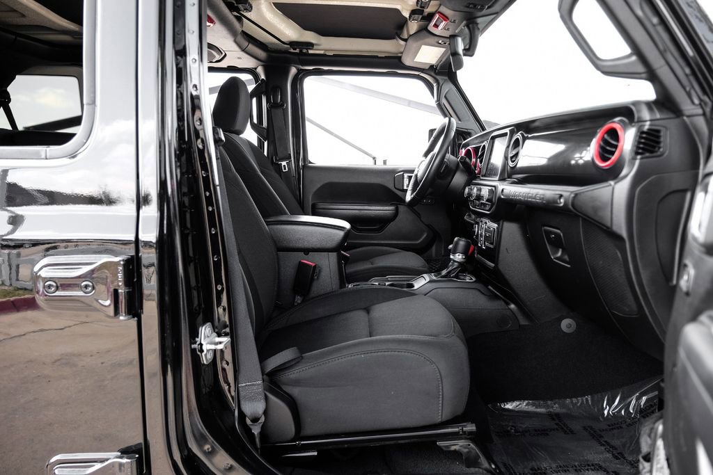 Used 2021 Jeep Wrangler Unlimited Sport image 36