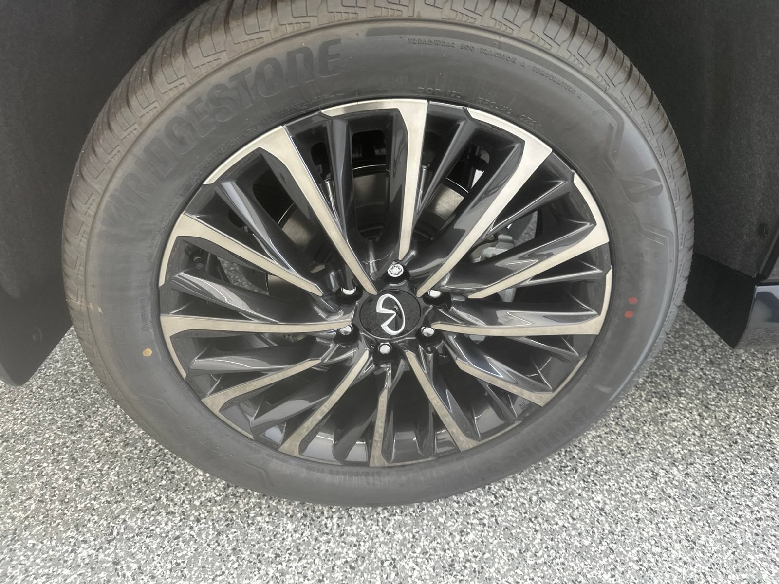 New 2027 INFINITI QX80 Autograph w/ Premium Cargo Package AWD/4WD image 28