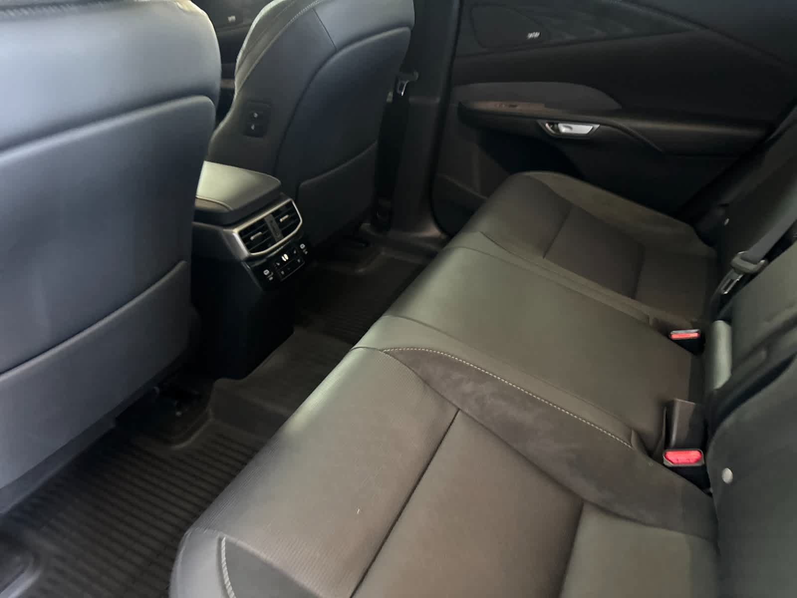 Certified 2025 Lexus RX 450h AWD w/ Convenience Package image 4