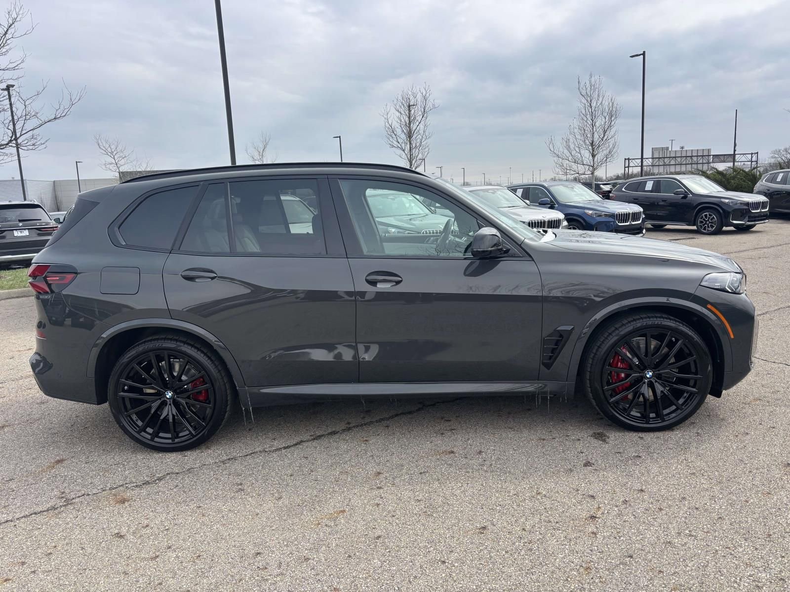 New 2026 BMW X5 M60i AWD/4WD image 4