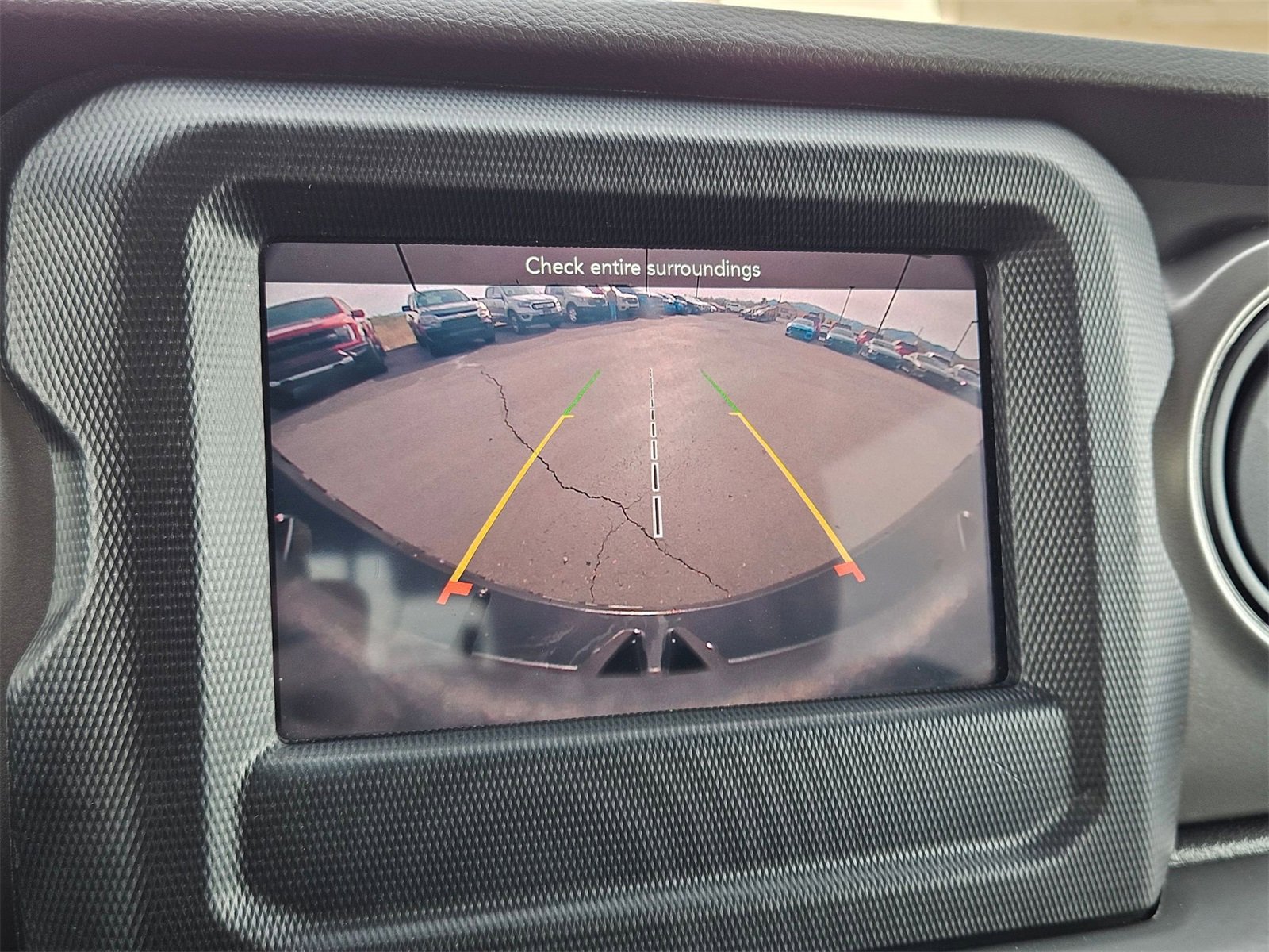 Used 2022 Jeep Wrangler Sport image 17