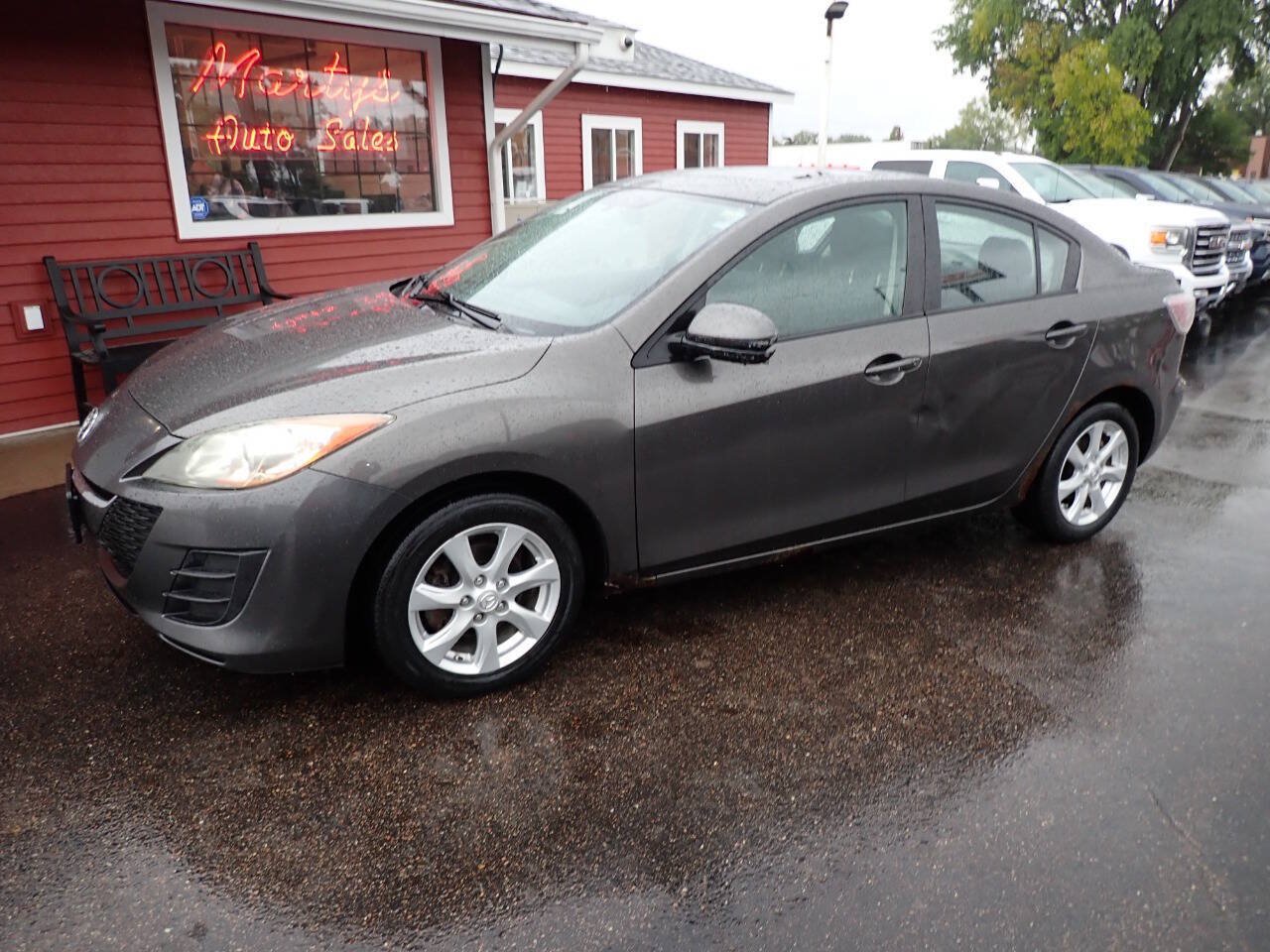 Used 2010 MAZDA MAZDA3 i Touring FWD image 3