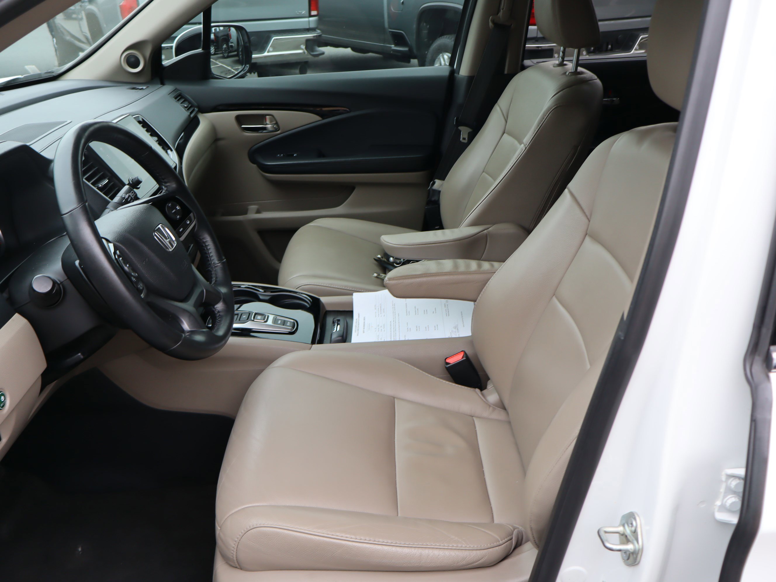 Used 2021 Honda Pilot Touring image 17