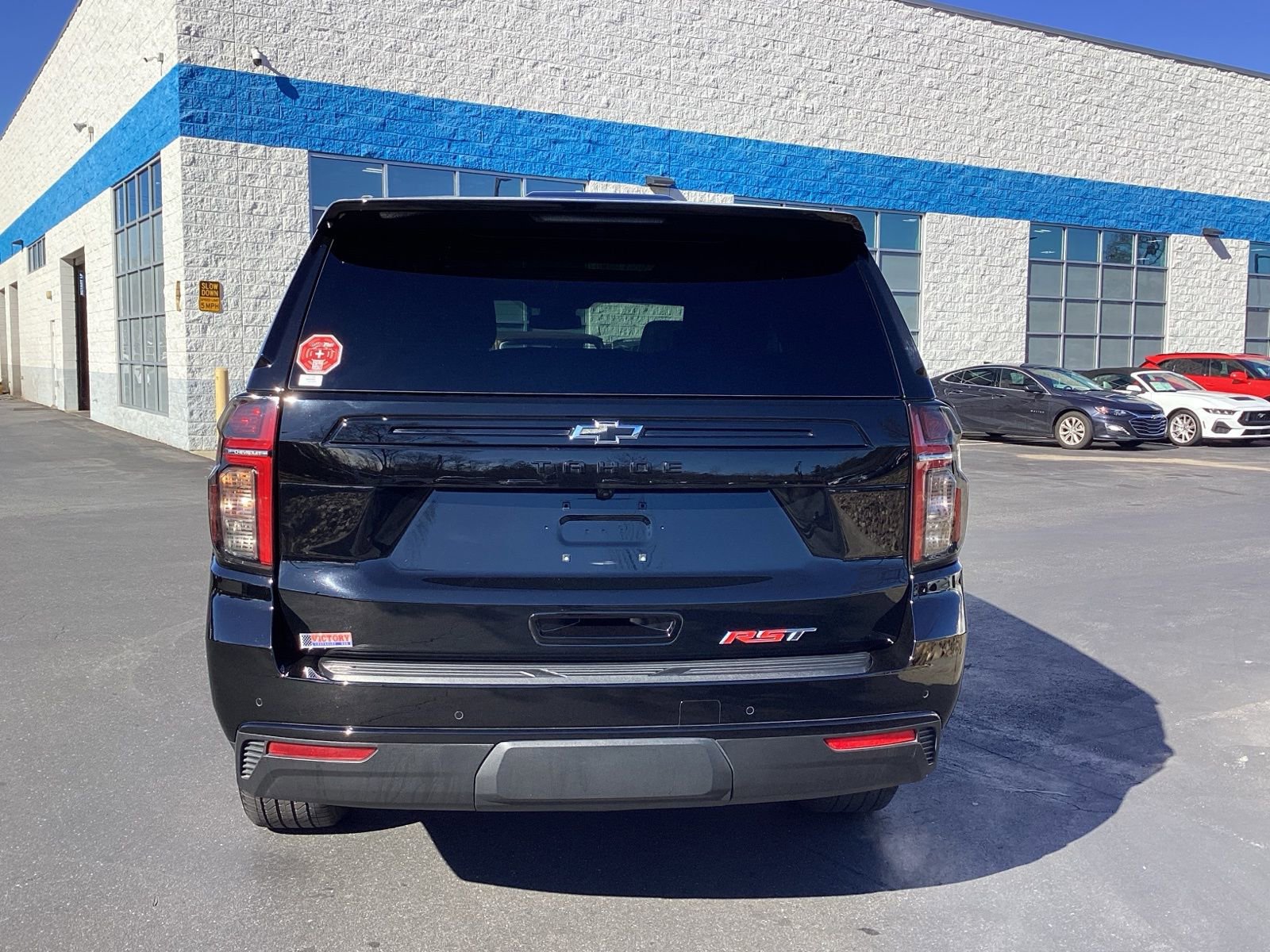 Used 2024 Chevrolet Tahoe RST w/ Luxury Package image 3