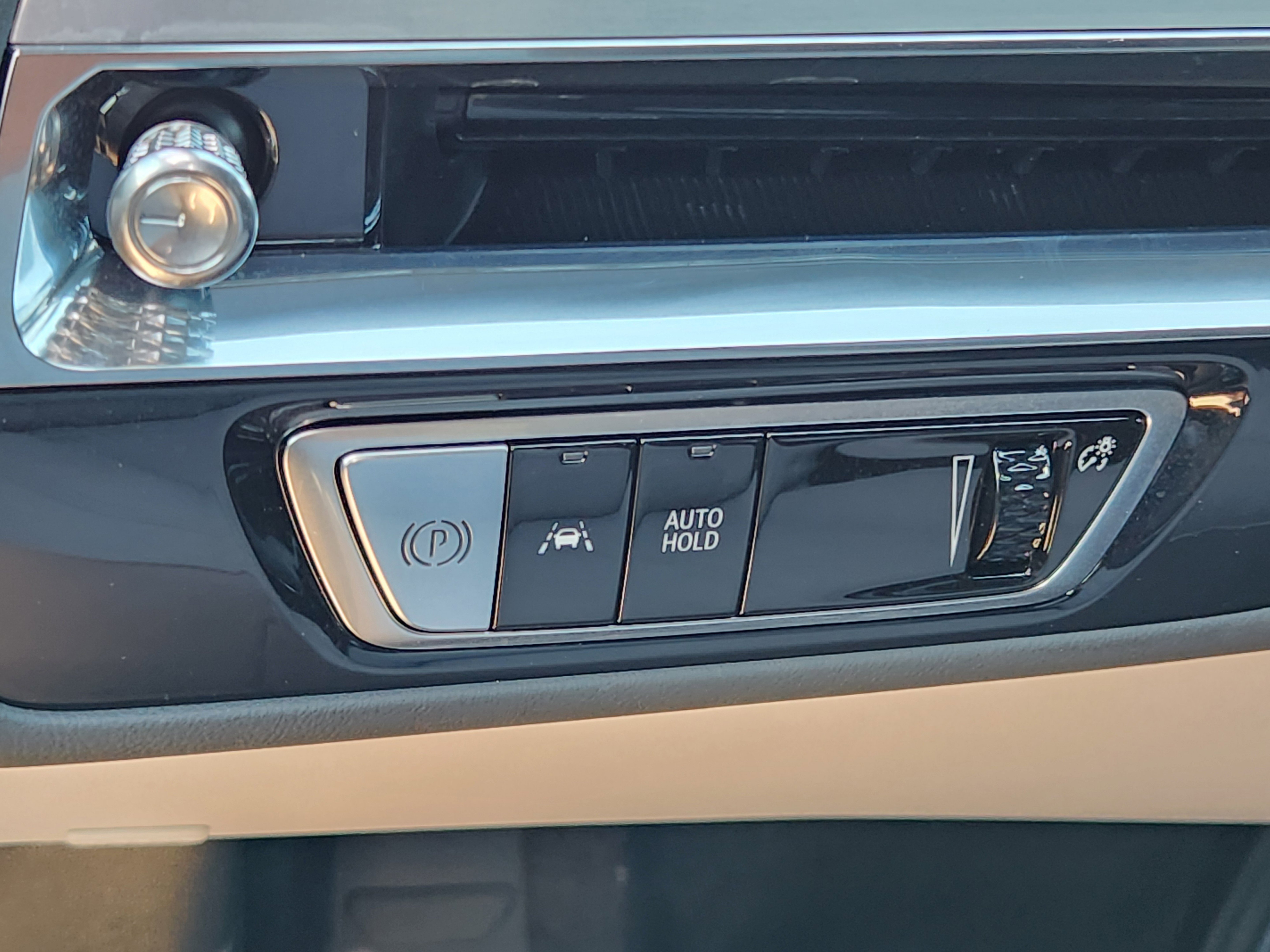 New 2025 Cadillac Lyriq Sport image 23