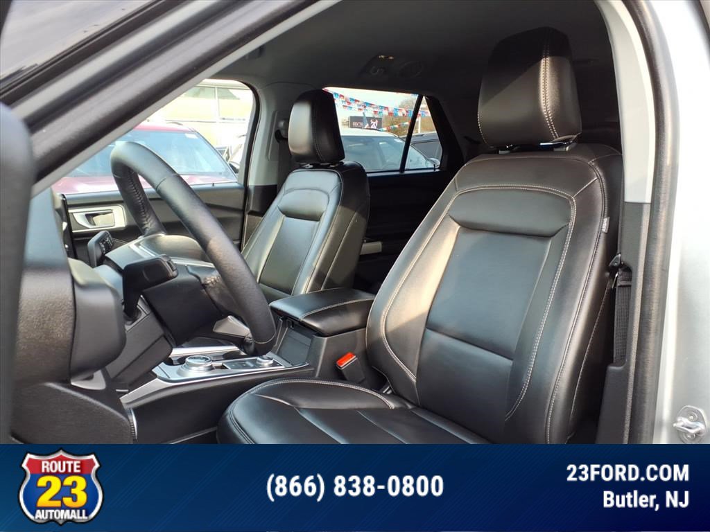 Certified 2023 Ford Explorer XLT w/ Equipment Group 202A image 16