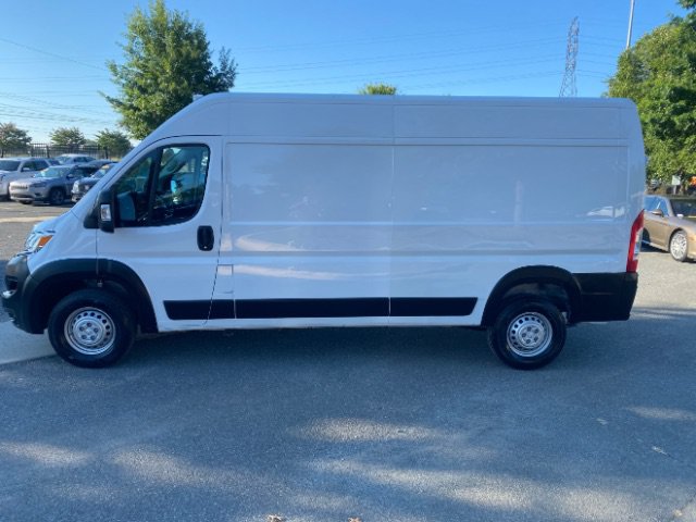 Used 2026 RAM ProMaster 2500 w/ Convenience Group FWD image 4