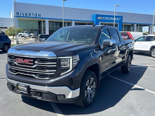 Certified 2025 GMC Sierra 1500 SLT AWD/4WD image 12