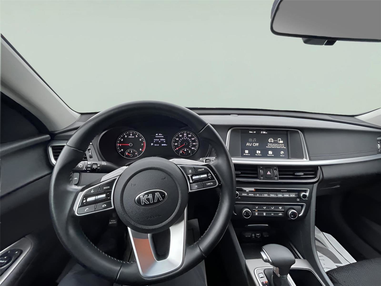 Used 2020 Kia Optima S image 25