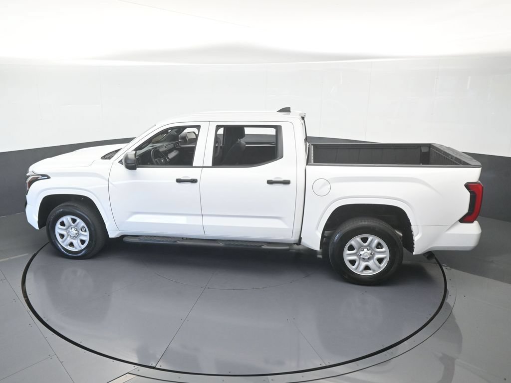 Used 2025 Toyota Tundra SR w/ SR Tow Package AWD/4WD image 43