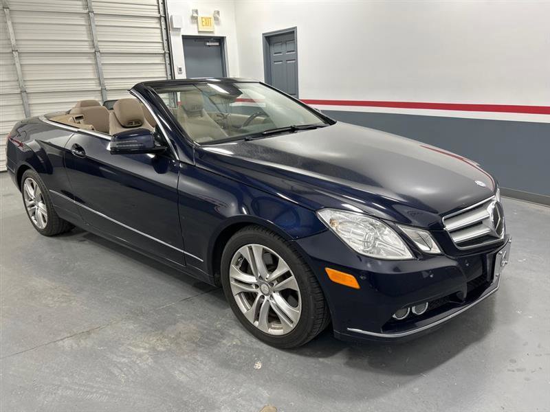 Used 2011 Mercedes-Benz E 350 Cabriolet image 2