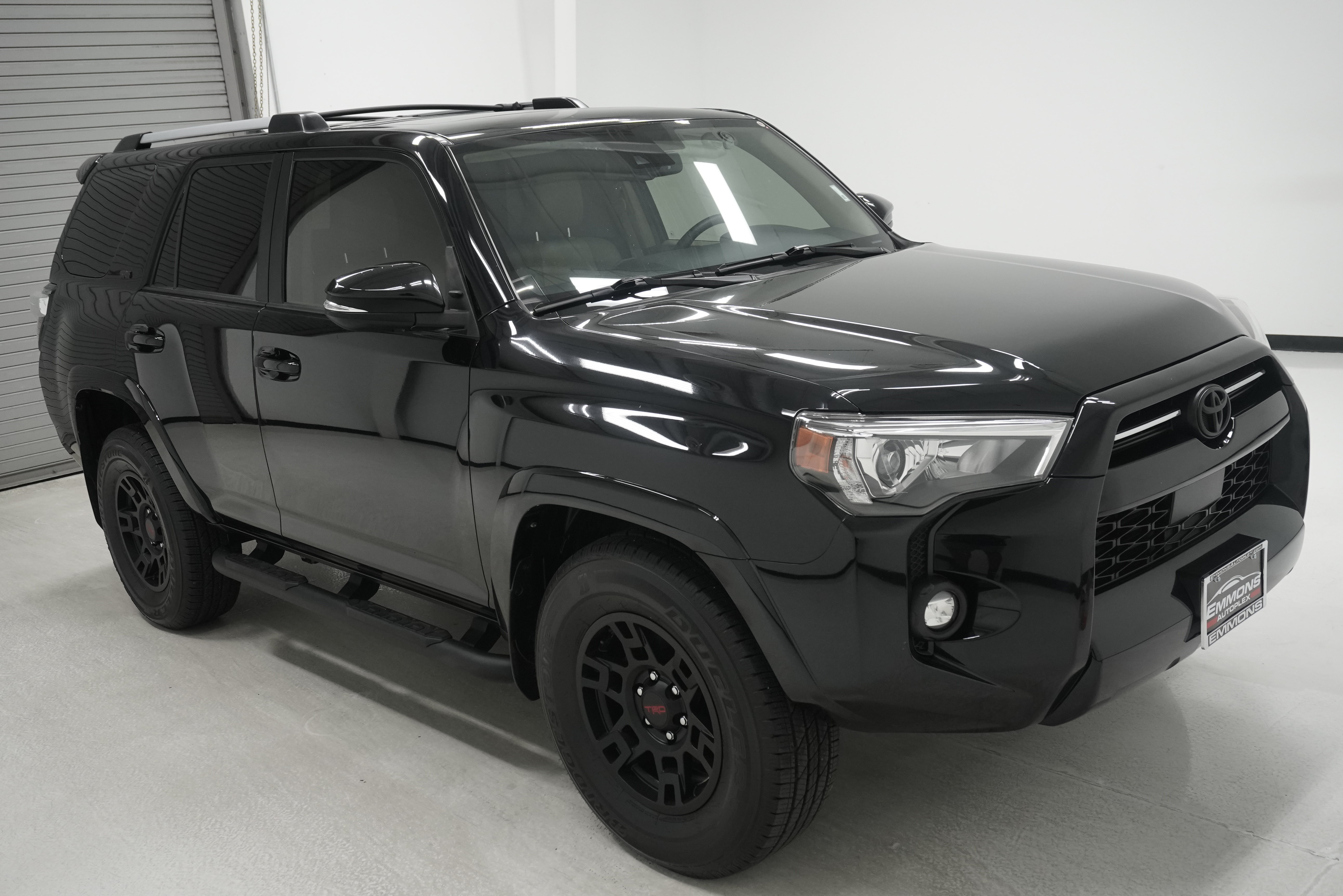 Used 2022 Toyota 4Runner SR5 Premium w/ Moonroof Package RWD image 3