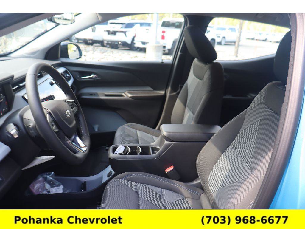 New 2027 Chevrolet Bolt LT w/ Comfort Package FWD image 23