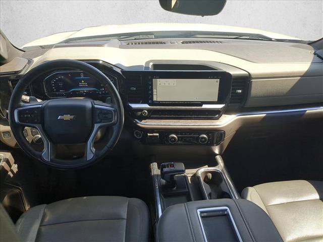 Used 2022 Chevrolet Silverado 1500 LTZ w/ Technology Package AWD/4WD image 15