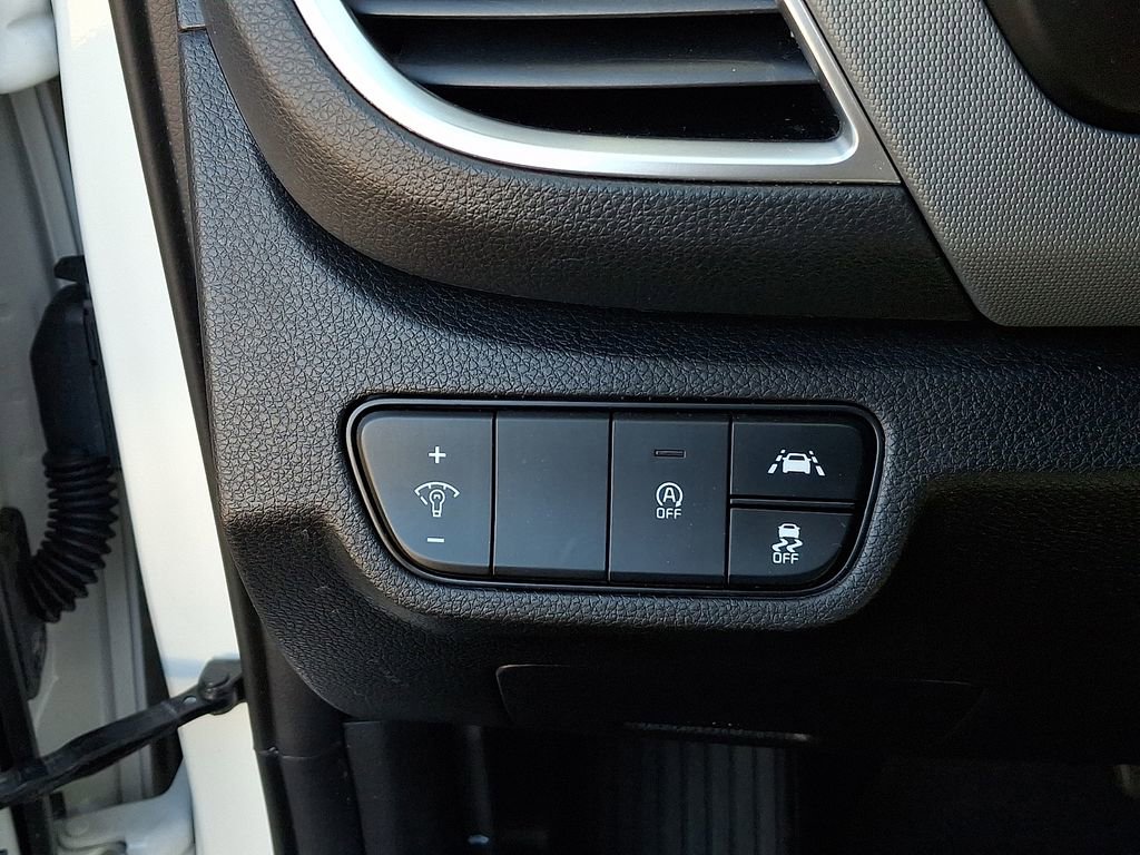 Used 2023 Kia Seltos LX image 25