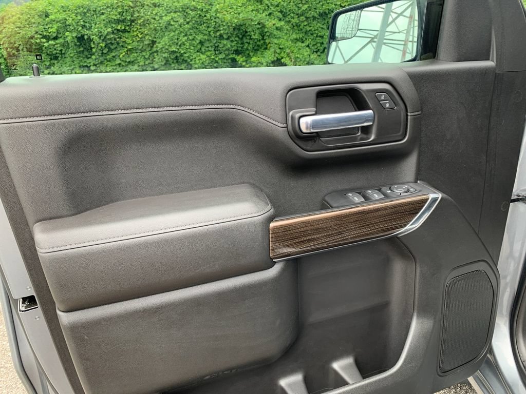 Used 2021 Chevrolet Silverado 1500 LT Trail Boss w/ Bed Protection Package AWD/4WD image 12