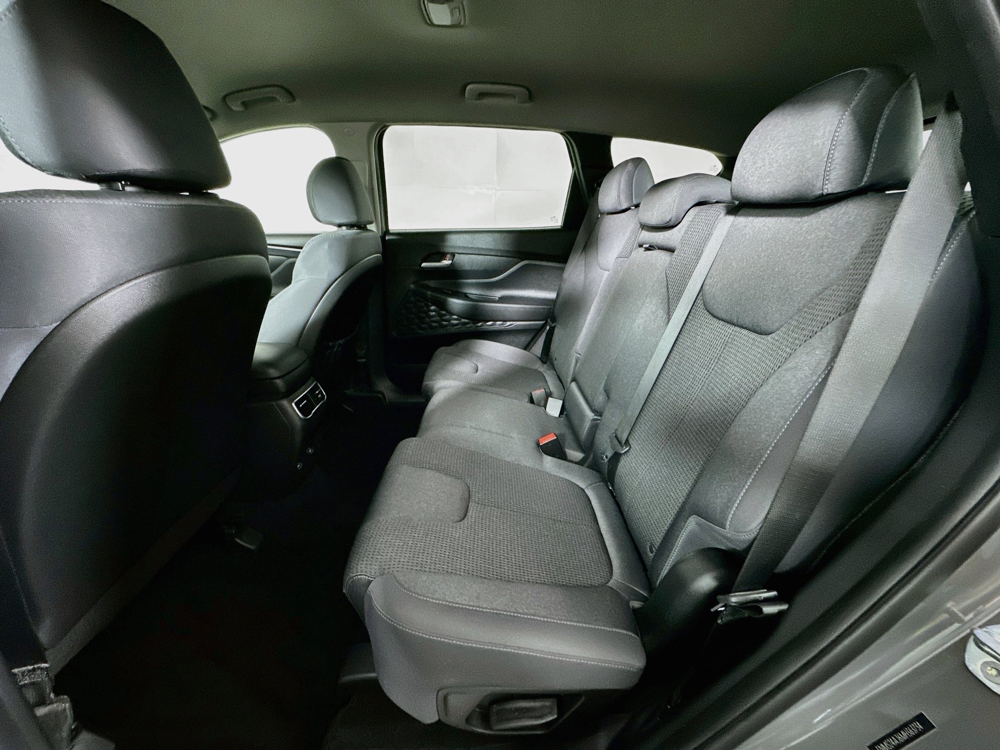 Used 2021 Hyundai Santa Fe SEL FWD image 26