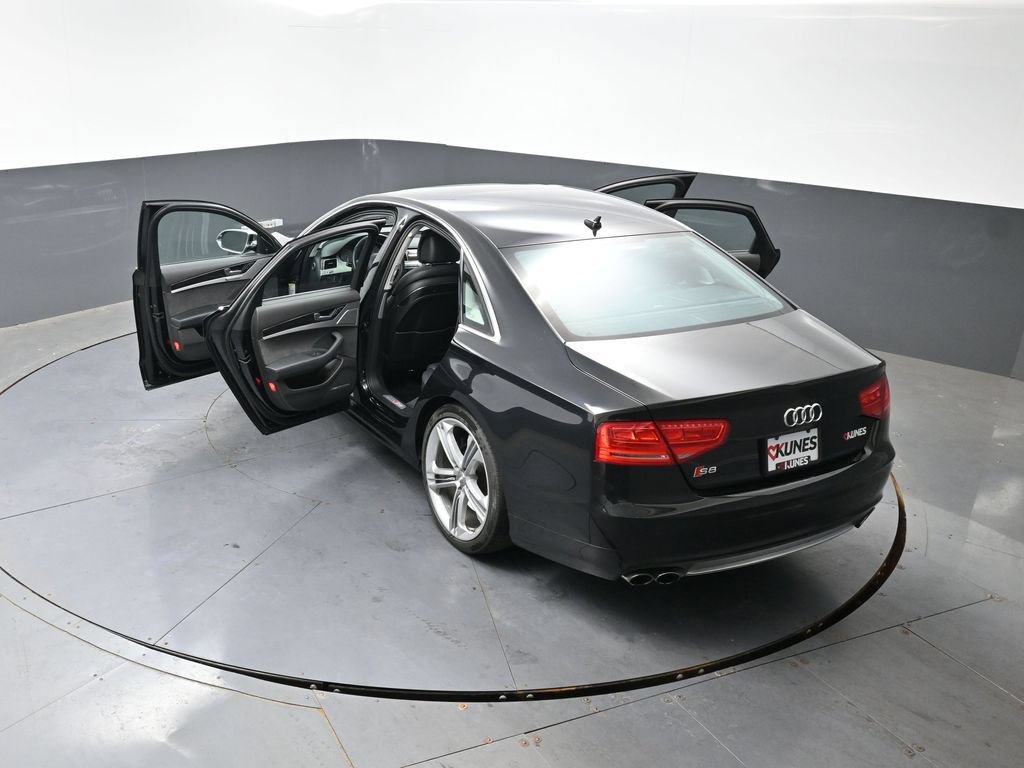 Used 2014 Audi S8 AWD/4WD image 66