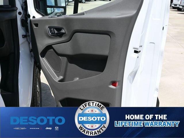 New 2025 Ford Transit 250 148 Medium Roof image 11
