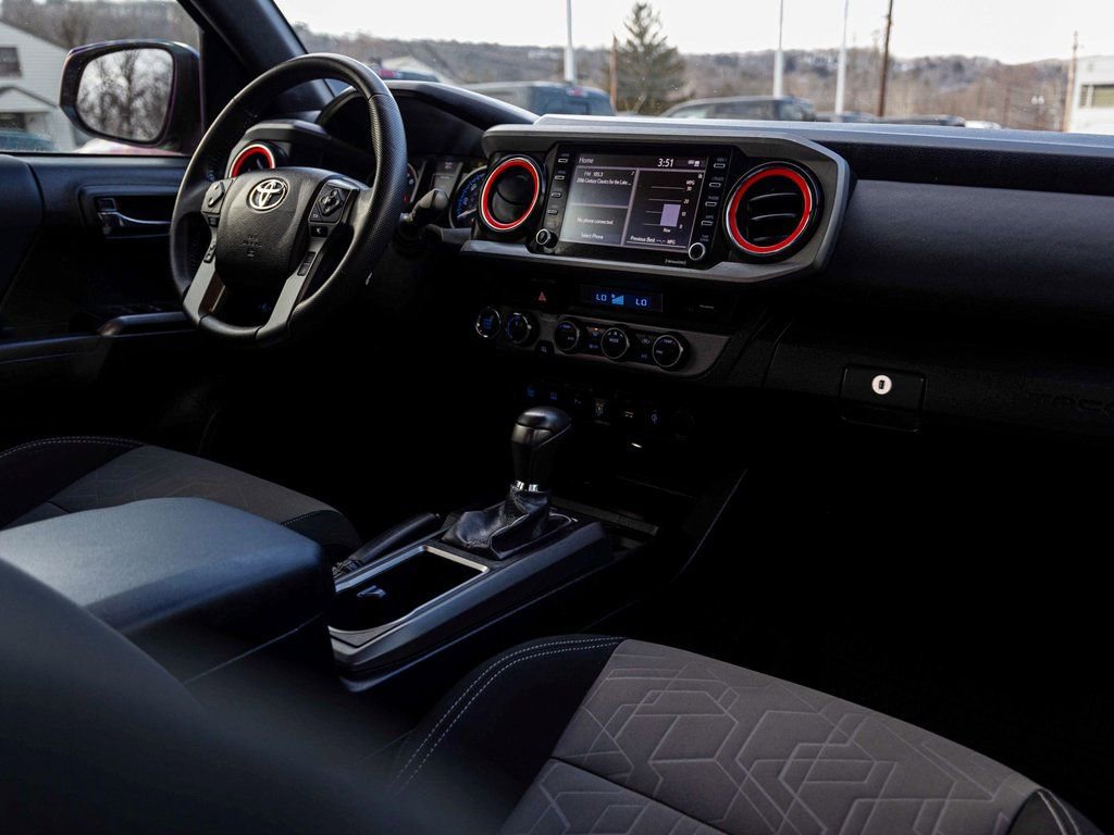 Used 2023 Toyota Tacoma TRD Off-Road w/ Technology Package image 32