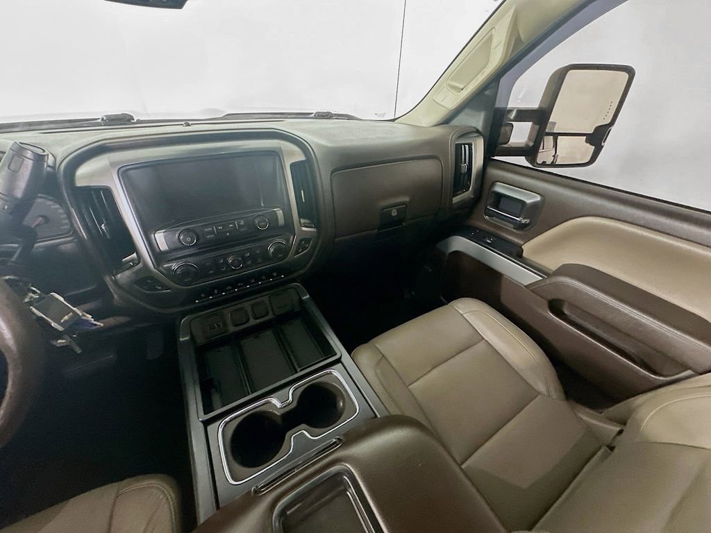Used 2015 Chevrolet Silverado 2500 LTZ w/ Duramax Plus Package image 11