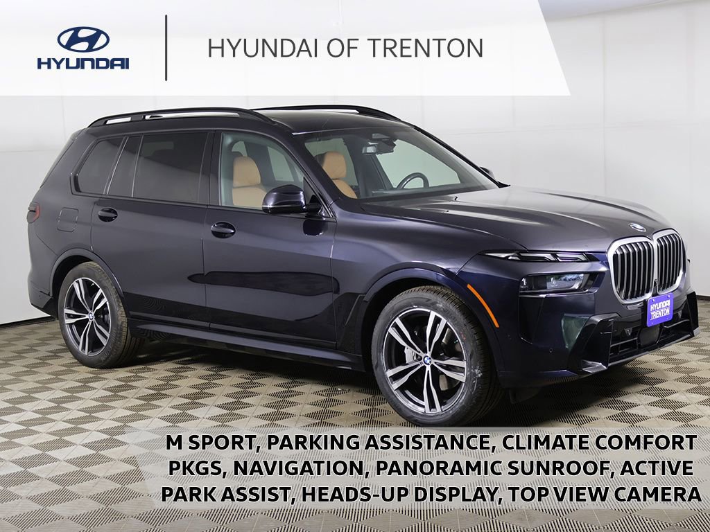 Used 2023 BMW X7 xDrive40i w/ M Sport Package AWD/4WD image 1