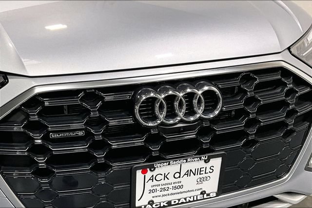 Used 2024 Audi Q5 e Premium Plus w/ Premium Plus Package AWD/4WD image 21