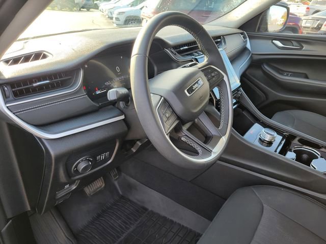 Used 2023 Jeep Grand Cherokee L Laredo image 21