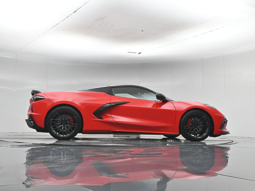 Used 2021 Chevrolet Corvette Stingray Premium Conv w/ Z51 Performance Package RWD image 56