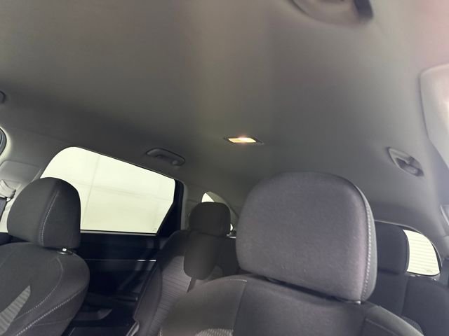 Used 2022 Kia Sorento LX FWD image 12