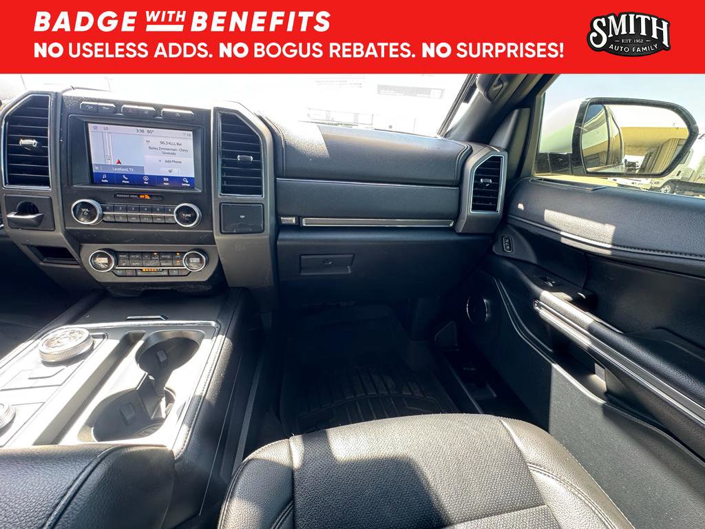 Used 2020 Ford Expedition XLT w/ Equipment Group 202A AWD/4WD image 14