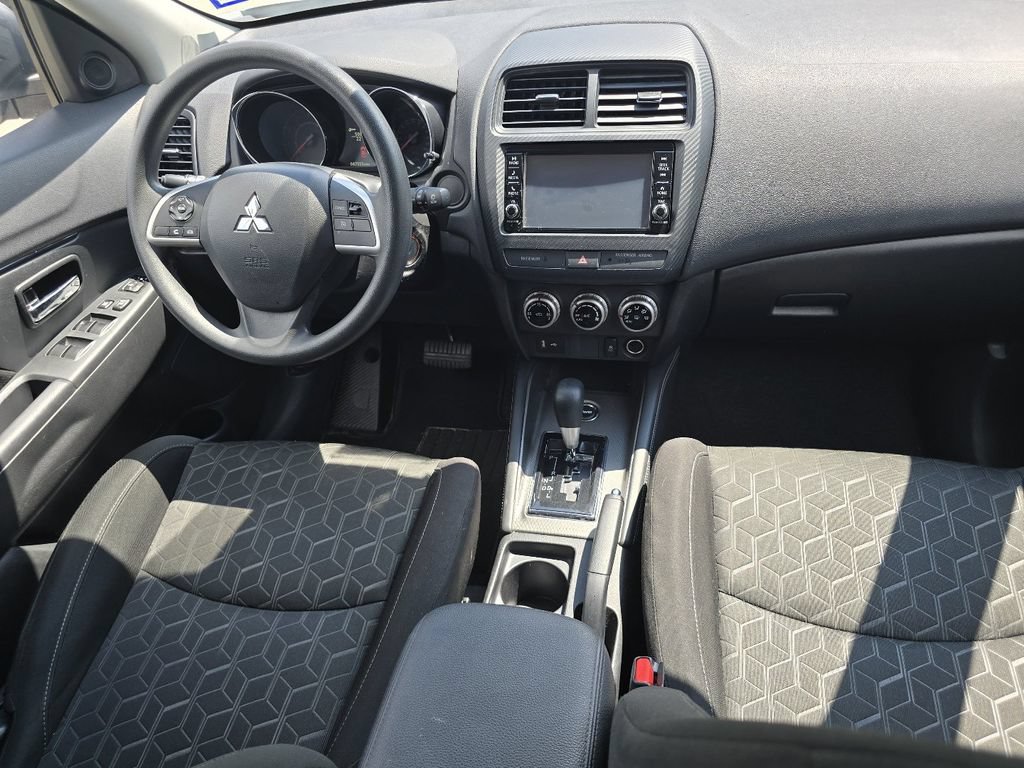 Used 2024 Mitsubishi Outlander Sport ES AWD/4WD image 23