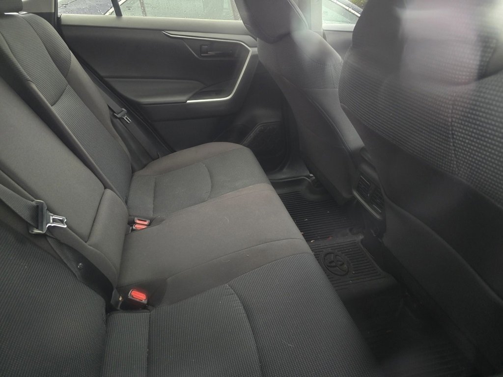 Used 2023 Toyota RAV4 LE image 12